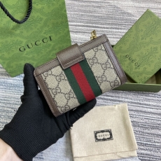 Gucci Wallets & Purse